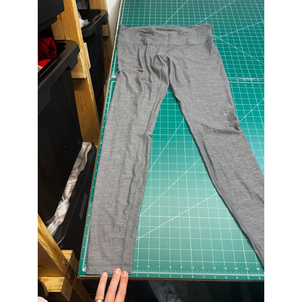 Lululemon Heathered Gray High Rise Athletic Leggings Yoga Pants Womens Size 6